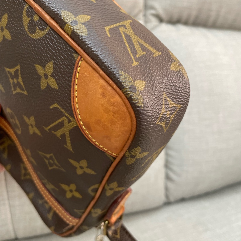 Louis Vuitton LV 老花雙層相機包vintage-10