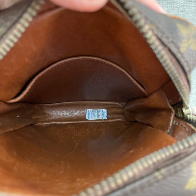 Louis Vuitton LV 老花雙層相機包vintage-11