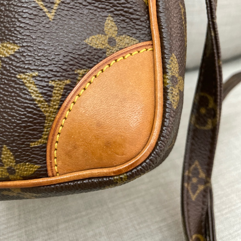 Louis Vuitton LV 老花雙層相機包vintage-25