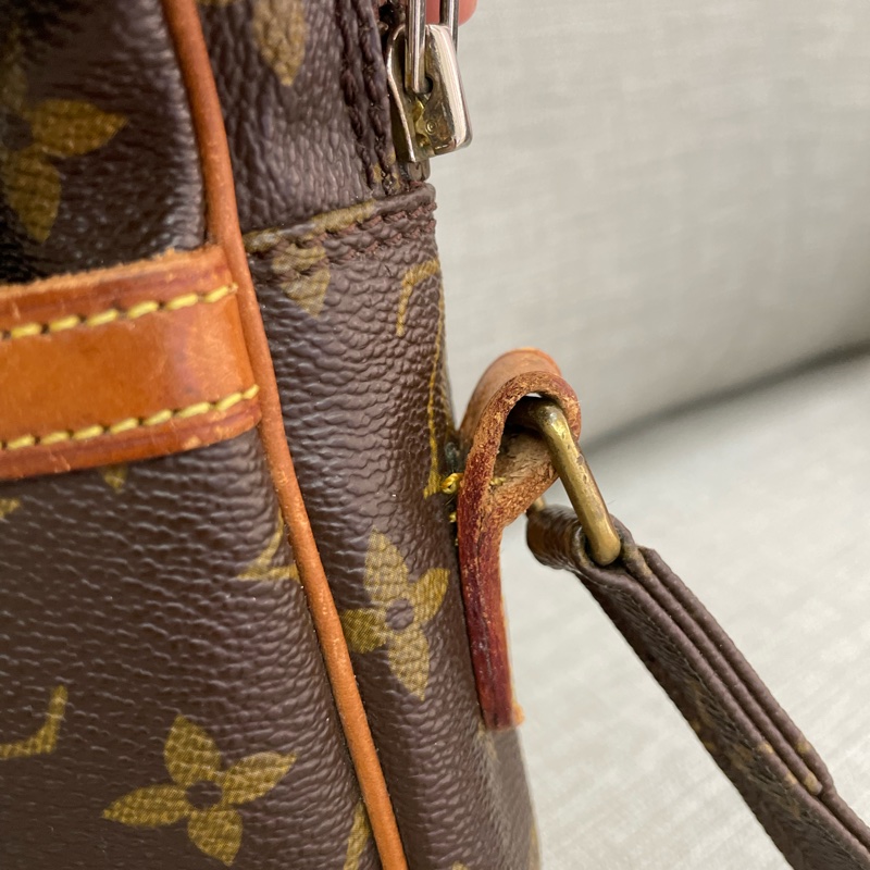 Louis Vuitton LV 老花雙層相機包vintage-28