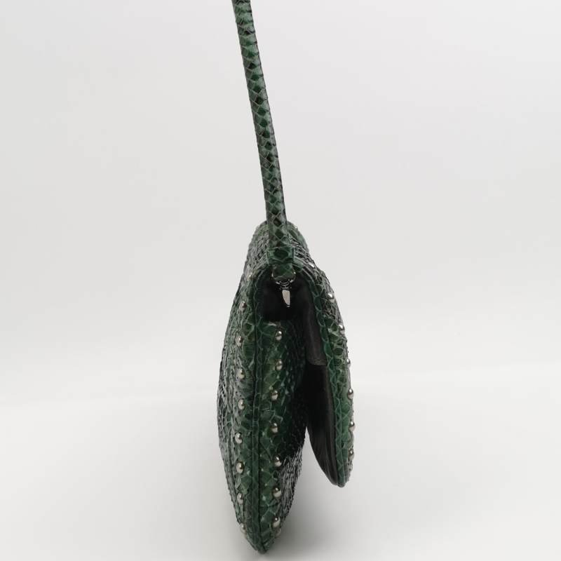 Miu Miu Crystal 系列 蛇皮 純色 珩縫 鑽飾 單肩包-3