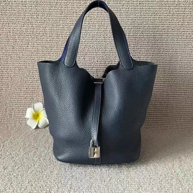 Hermes愛馬仕菜深藍色籃子水桶包 P22-0