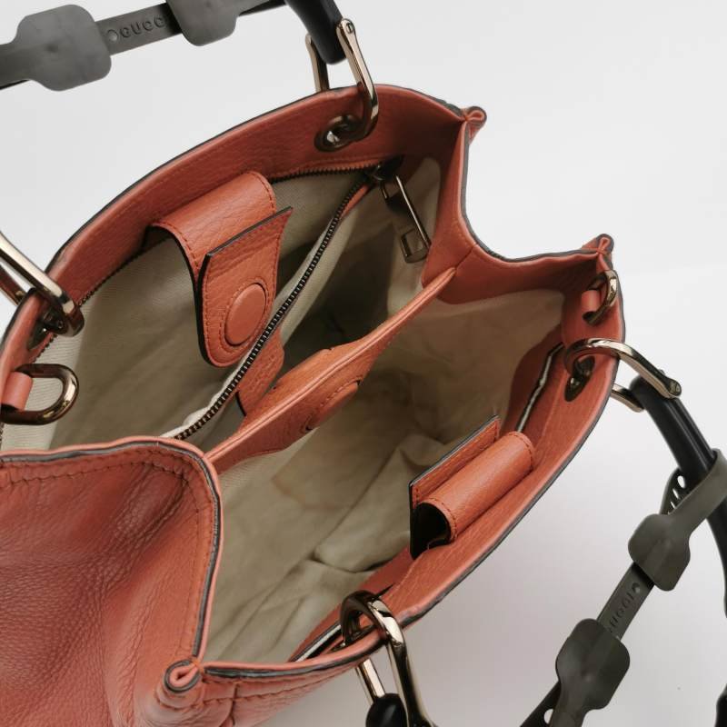 Gucci Miss Bamboo 牛皮 純色 字母 Logo 竹節 手柄 斜背包 單肩包-6