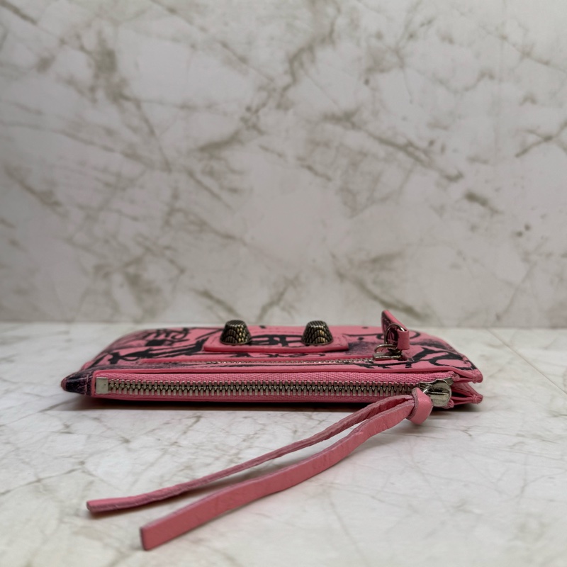 巴黎世家 粉全皮塗鴉零錢卡包-5