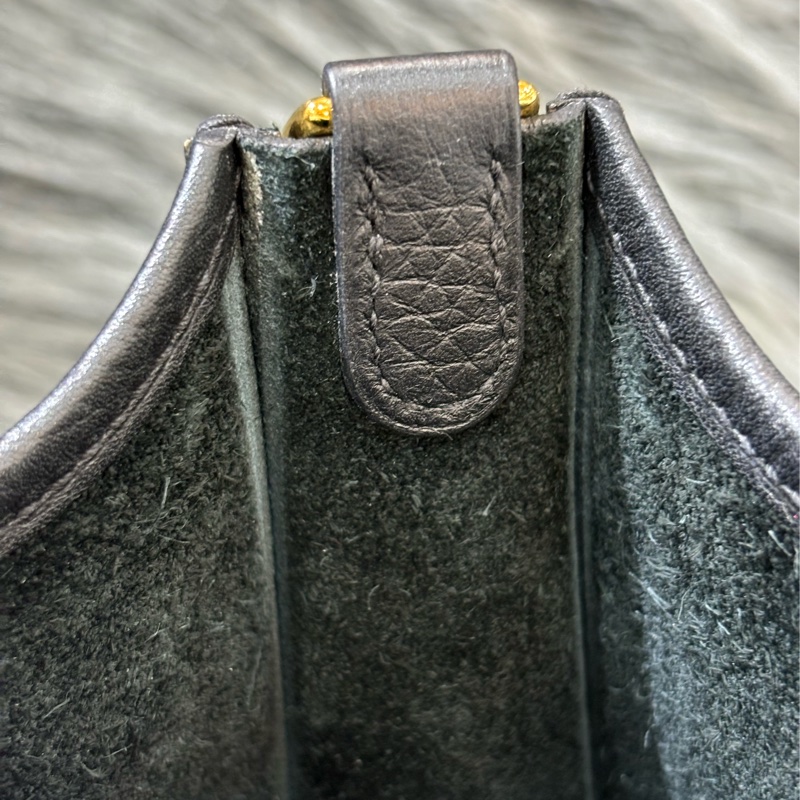HERMES TC MINI EVELYNE 黑色荔枝皮 金釦 洞洞包 肩背包 斜背包 2用包-27
