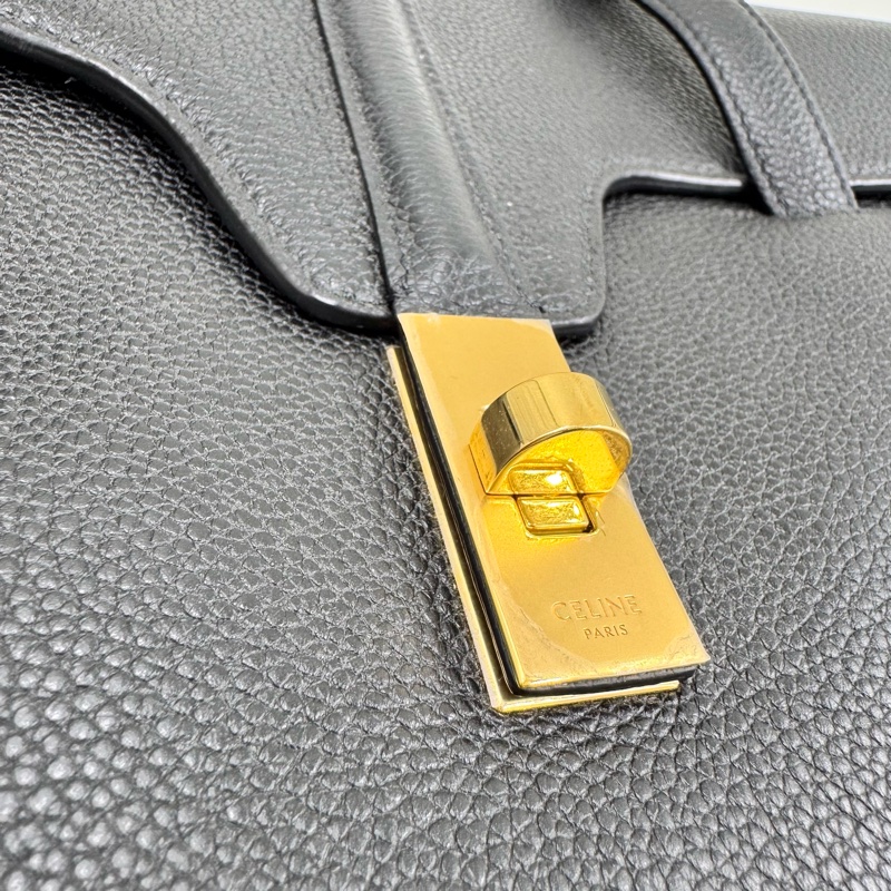 Celine / 賽琳 Soft 16 黑色金扣-17