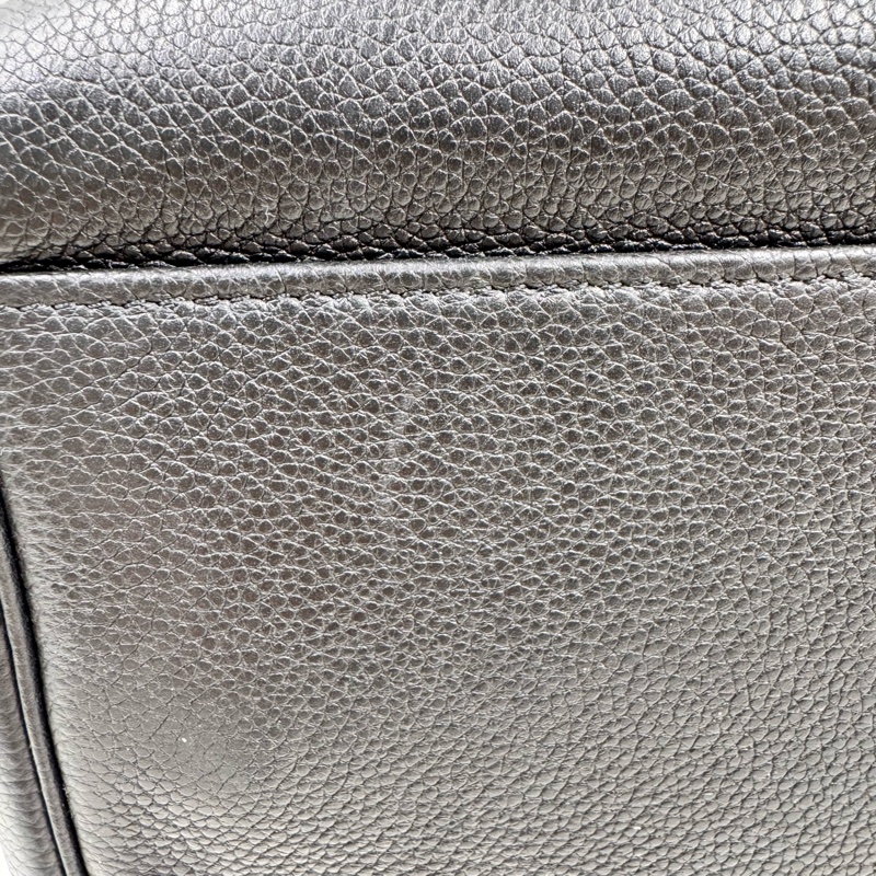 Celine / 賽琳 Soft 16 黑色金扣-19