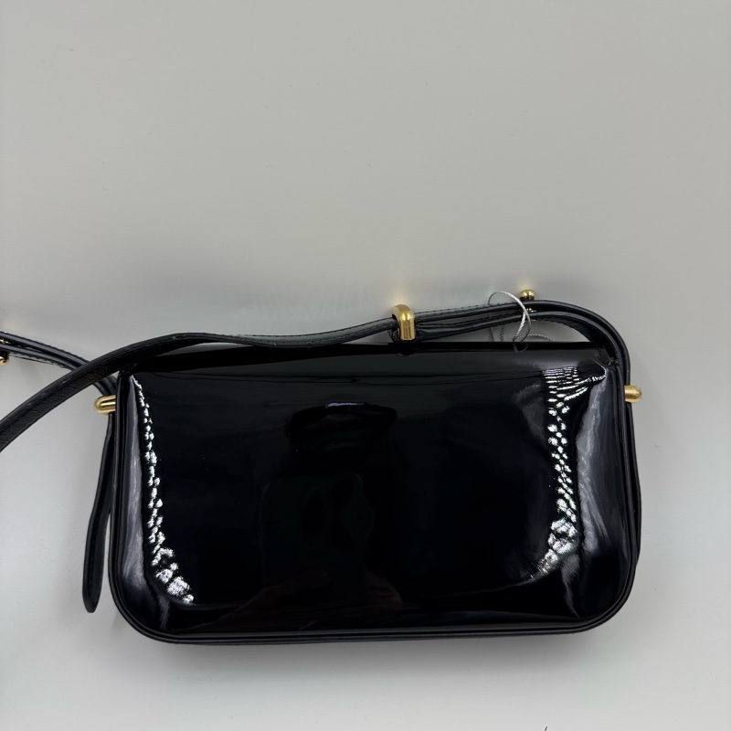 Prada / 普拉達 漆皮 單肩斜挎包 黑金-8