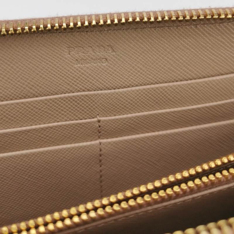 Prada 牛皮 純色 字母 Logo 拉鍊 錢包-6