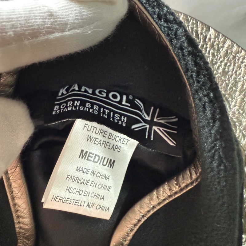 Kangol Future Bucket Earflaps 袋鼠新款仿漆皮帶耳罩平頂漁夫帽-7