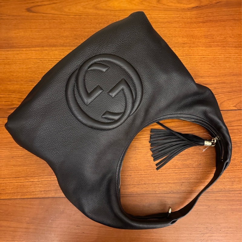 Gucci黑色皮革soho肩背包-0