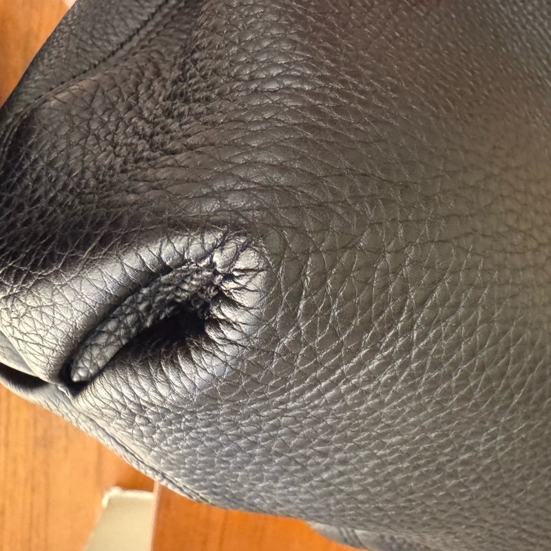 Gucci黑色皮革soho肩背包-6