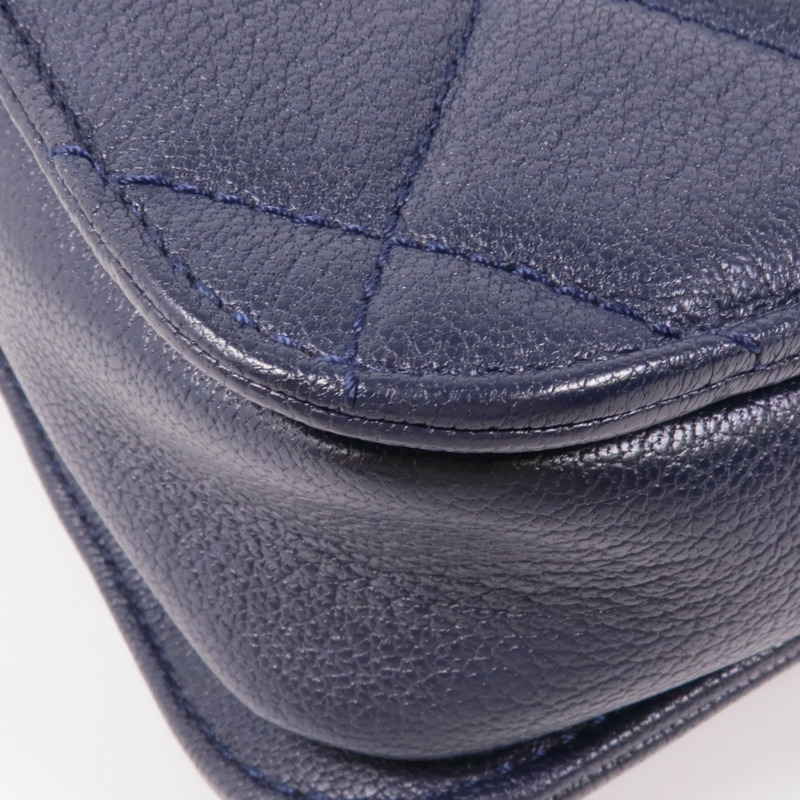 CHANEL 牛皮皮革Chain Shoulder銀扣手挽肩背兩用袋-7