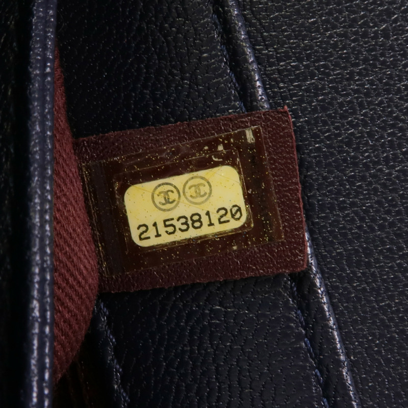 CHANEL 牛皮皮革Chain Shoulder銀扣手挽肩背兩用袋-13