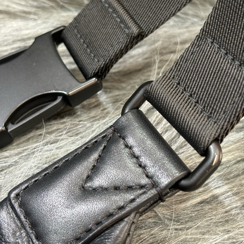 LV M46036 DISCOVERY 黑色牛皮 原花字紋老花 腰包 斜背包 肩背包 胸口包 霹靂包-23