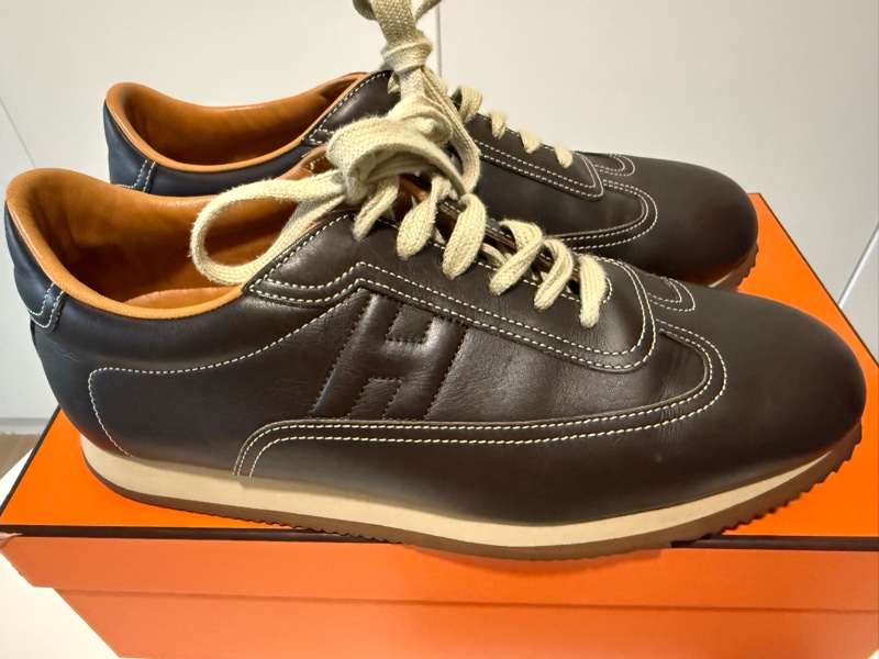 HERMES咖啡真皮綁帶休閒鞋，尺寸：43-3