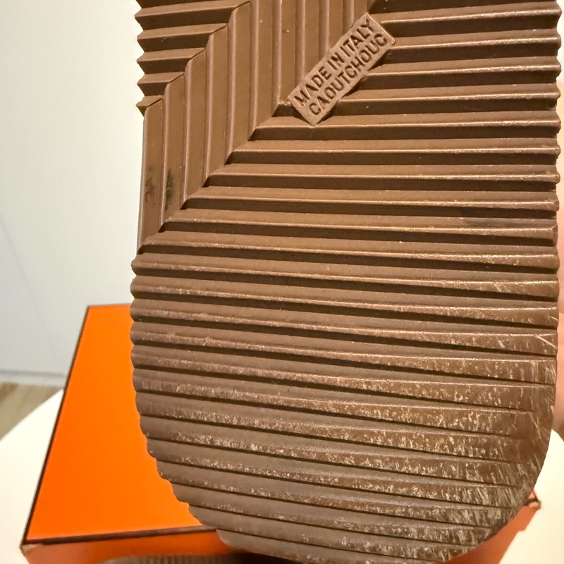 HERMES咖啡真皮綁帶休閒鞋，尺寸：43-19