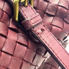 BV 酒紅色小編織波士頓側肩包-16