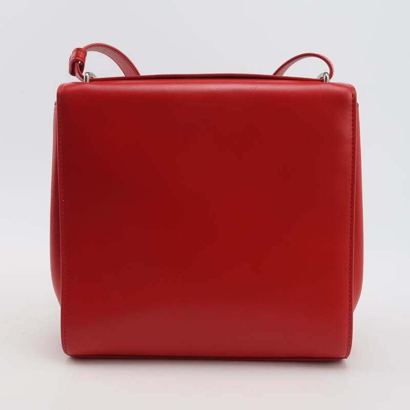 Bottega Veneta The Clip 牛皮 羊皮 純色 金屬扣 斜挎包 單肩包-4