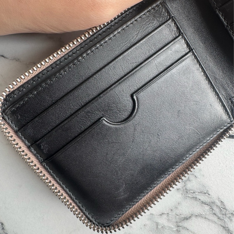 loewe奶杏色壓紋拉鏈短夾 超美✨-19