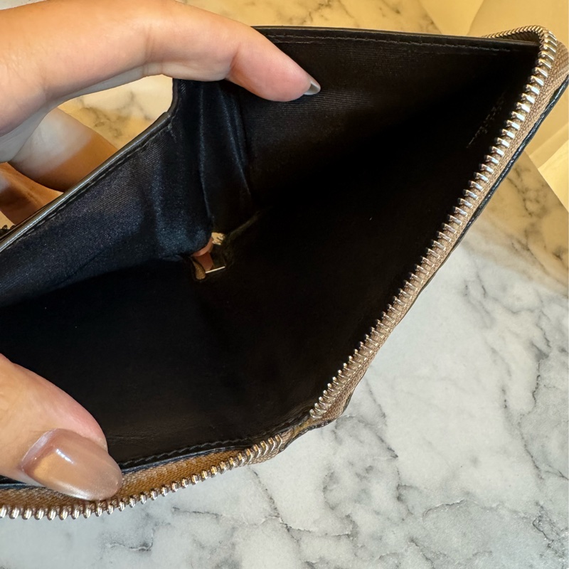 loewe奶杏色壓紋拉鏈短夾 超美✨-30