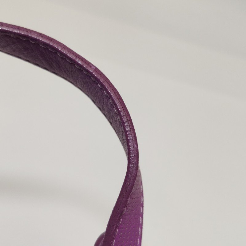 Fendi 牛皮 雙F 老花 字母 Logo 吊飾 手提包-22