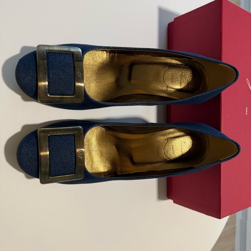 Roger Vivier藍色牛仔布材質高跟鞋，尺寸EU38-2