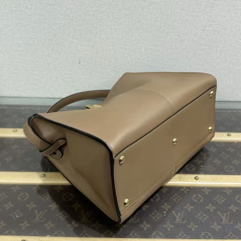 ✨FENDI Peekaboo銀扣手提肩背包30*24*15 98新配件塵袋-2