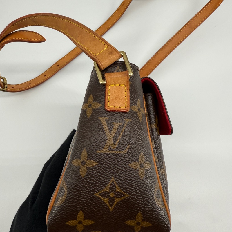 Lv老花小號豆腐包-2