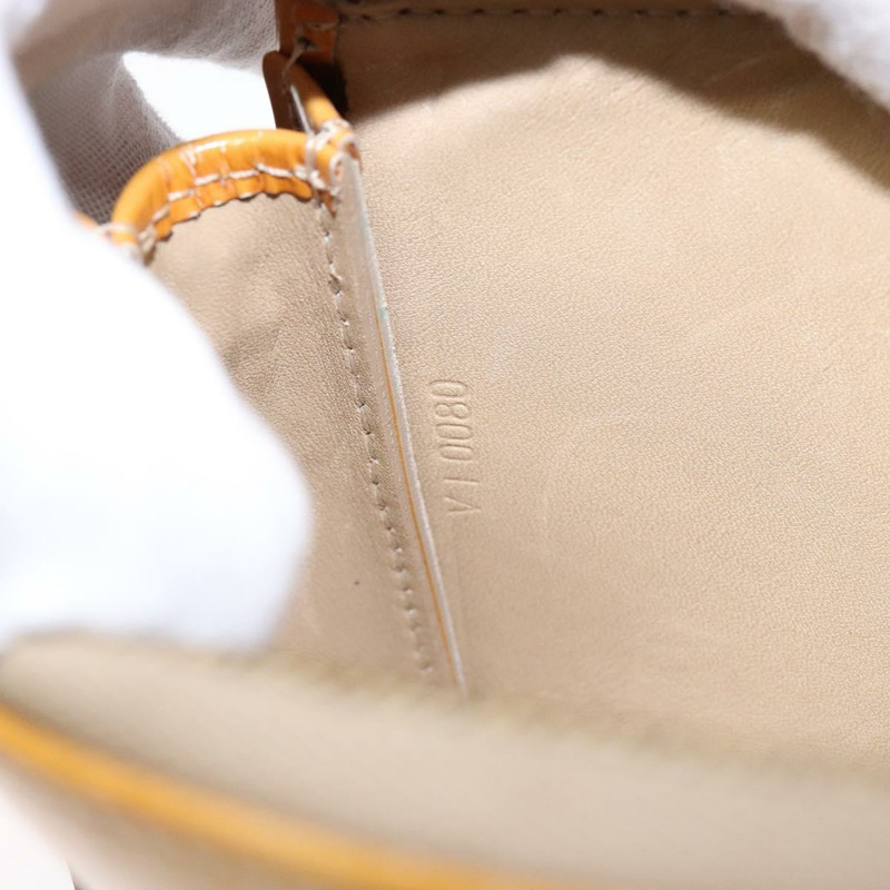 【日本直送】路易威登 Monogram Vernis Lexington 手拿包 米色 M91010 LV 授權 BA5005-11