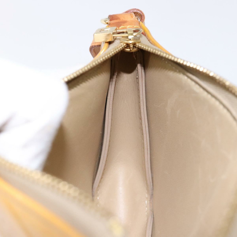 【日本直送】路易威登 Monogram Vernis Lexington 手拿包 米色 M91010 LV 授權 BA5005-18