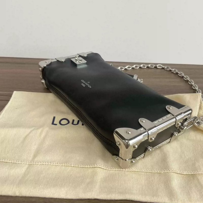 LV SLIM TRUNK橫版黑銀谷爱凌小號盒子肩背斜背包23*12*4 全新閒置配件塵袋-2