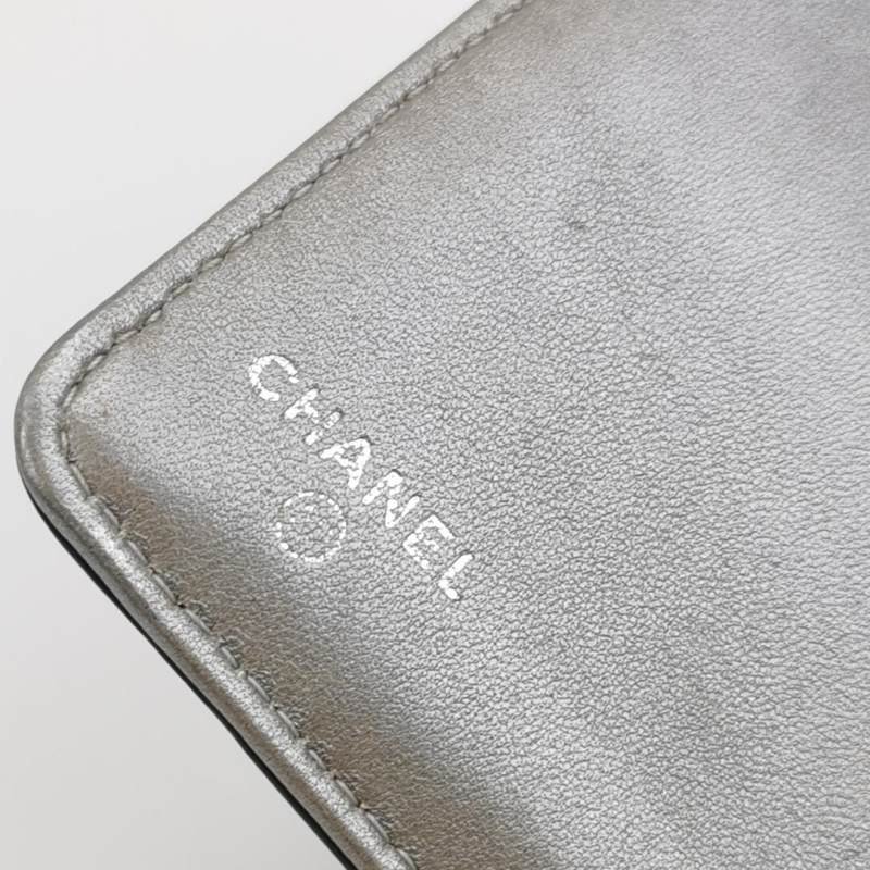 Chanel 羊皮 山茶花 印花 雙C Logo 皮夾-6