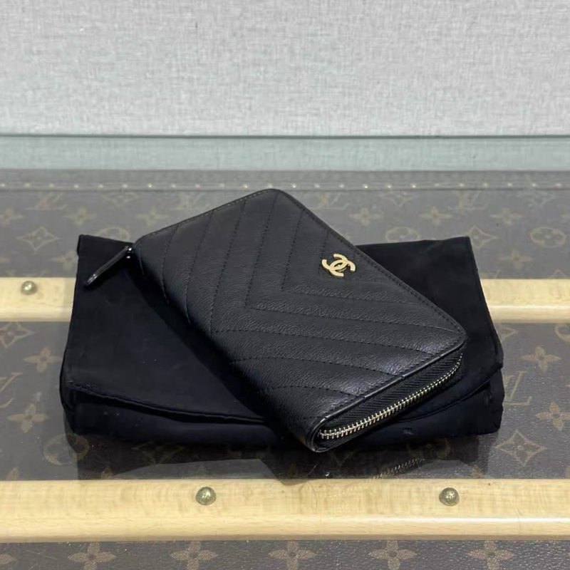 CHANEL 黑金V紋拉鍊錢包 15*9*2 98新 配件塵袋保卡-2