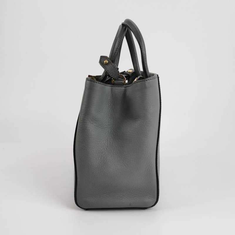 Fendi Petite 2 Jours 小號 牛皮 純色 字母 Logo 金屬 框架 斜背包 單肩包-2