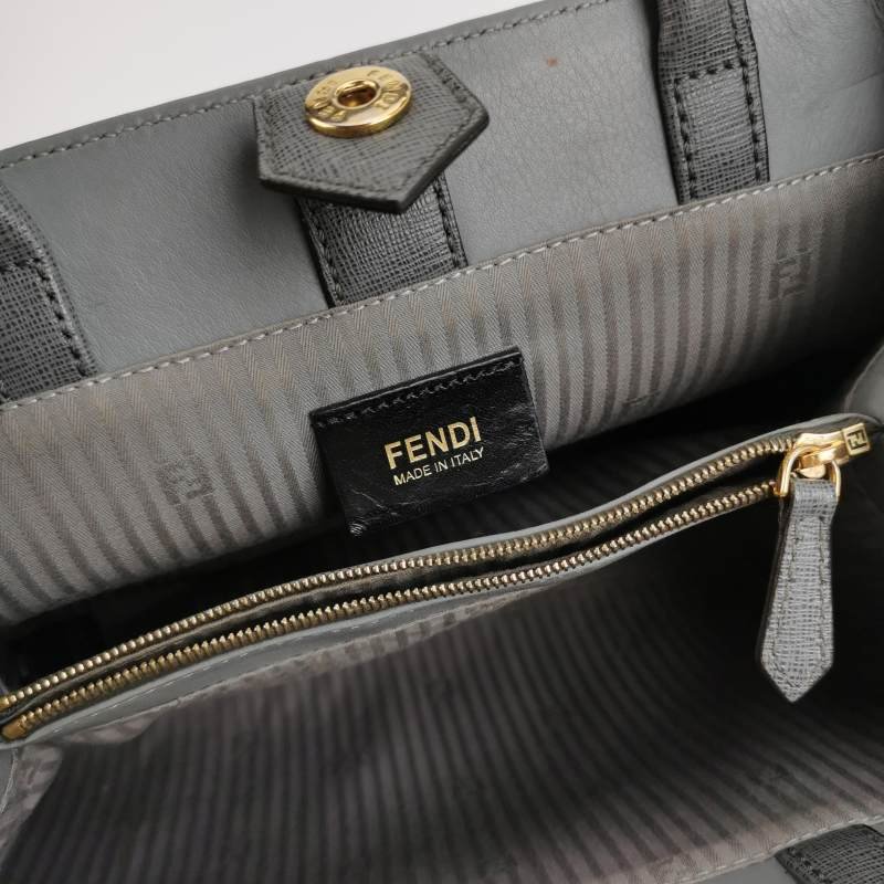 Fendi Petite 2 Jours 小號 牛皮 純色 字母 Logo 金屬 框架 斜背包 單肩包-7