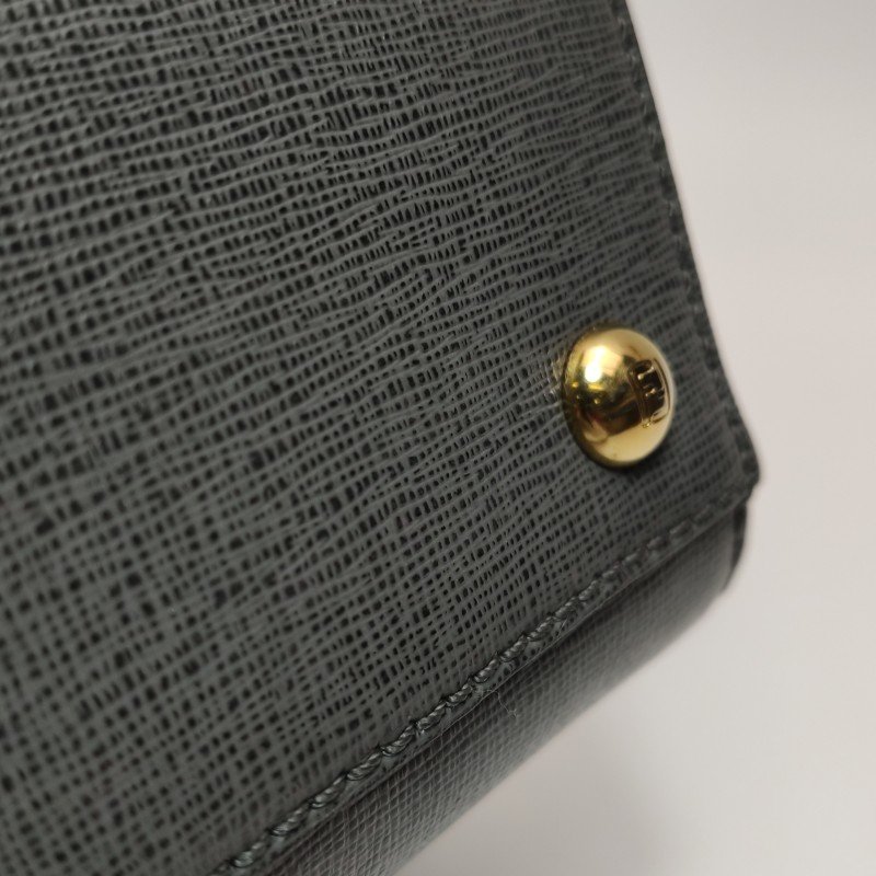 Fendi Petite 2 Jours 小號 牛皮 純色 字母 Logo 金屬 框架 斜背包 單肩包-14