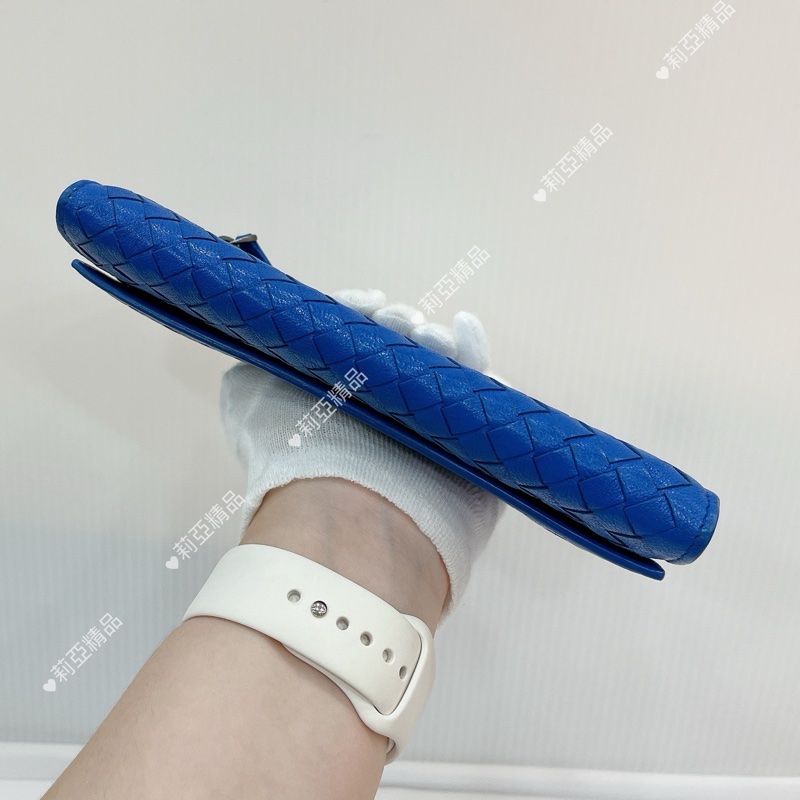 莉亞精品♡BV 寶藍長夾 背拉 九新美品-5