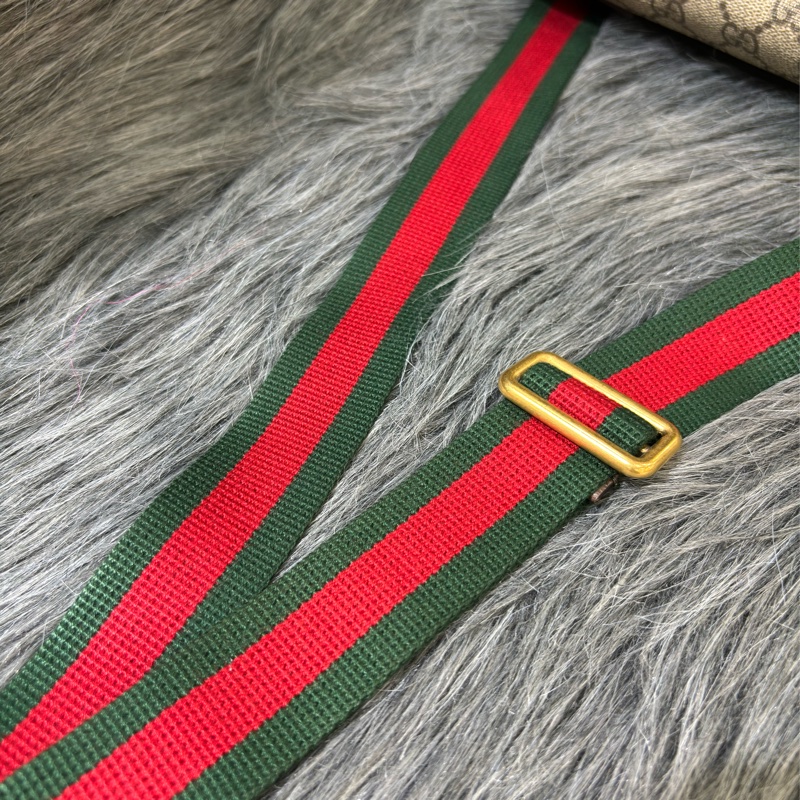 GUCCI 493930 GG LOGO 原花老花字紋 綠紅綠 虎頭包 斜背包 相機包 手拿包 腰包 胸口包 霹靂包-24