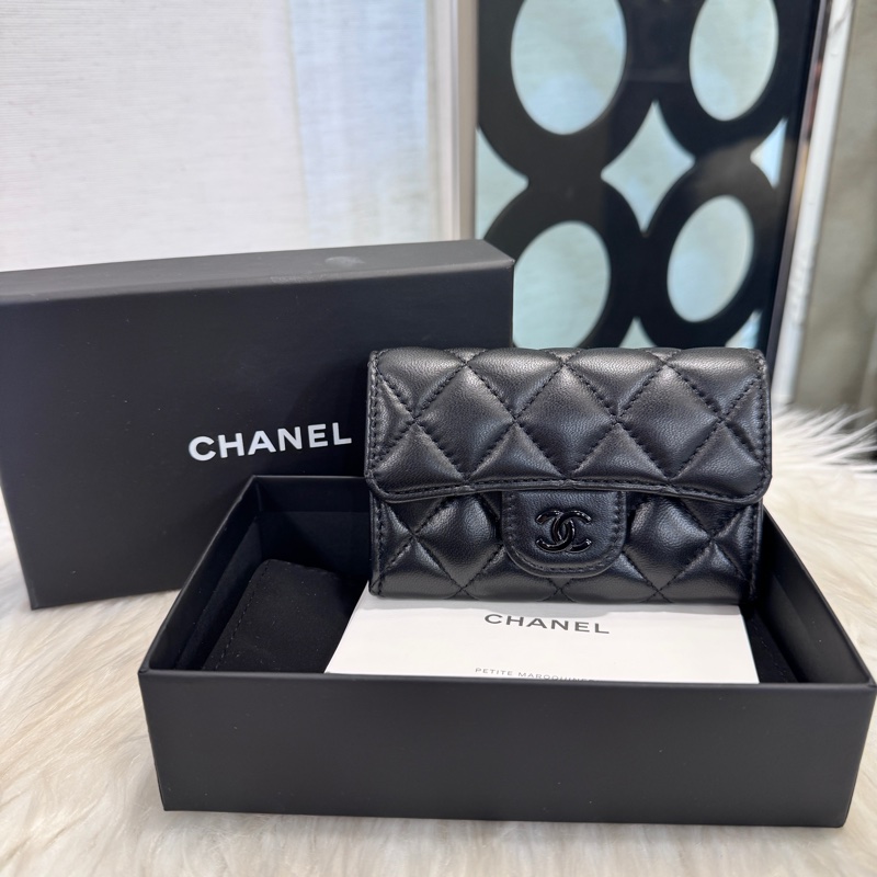 Chanel So Black黑羊皮卡夾 25年購入 近全新-0