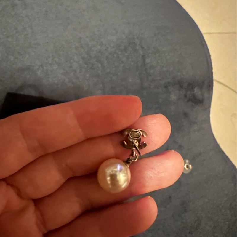 Chanel Classic Pearl Earrings-2