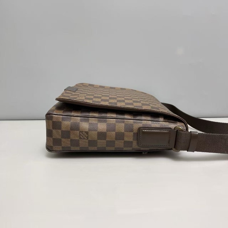 LV路易威登 男士 棕色棋盤格郵差包 肩背包 斜背包-7