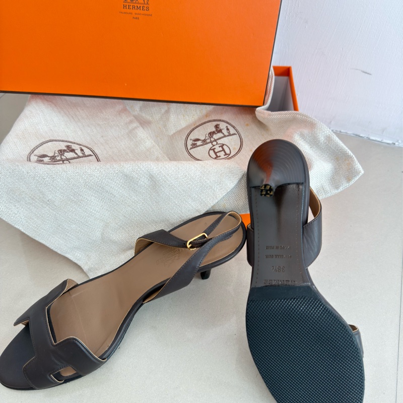 二手HERMES咖啡色JOY70經典H細跟涼鞋-3