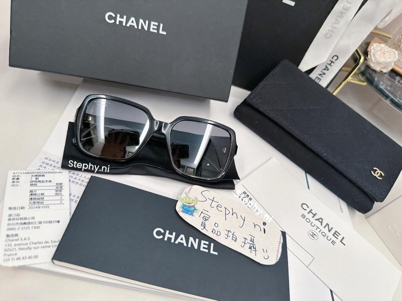 【商品】Chanel 香奈兒 字母款小logo太陽眼鏡🕶️ 墨鏡-2