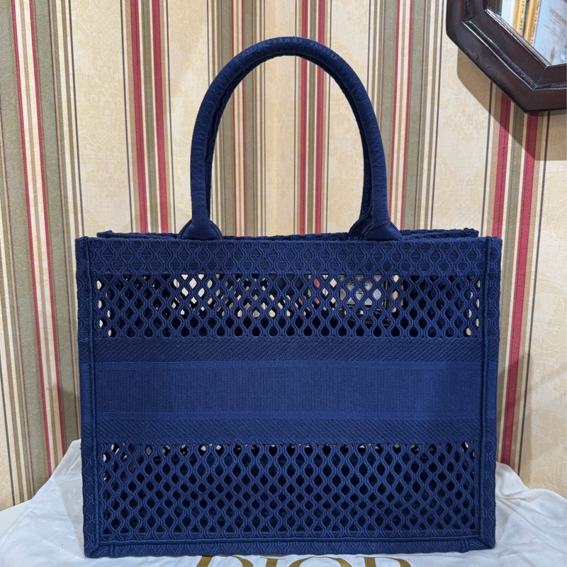 Dior booktote 中號-1