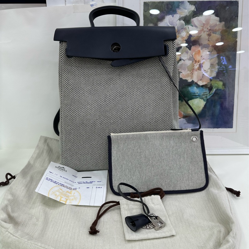 HERMES愛馬仕 Z刻Herbag Zip a dos Zip retourne Criss 銀扣 帆布 手提包書包背包雙肩包 有原單 尺寸：29x38-0