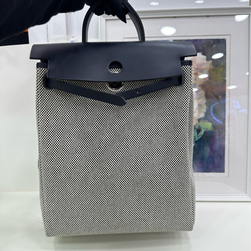 HERMES愛馬仕 Z刻Herbag Zip a dos Zip retourne Criss 銀扣 帆布 手提包書包背包雙肩包 有原單 尺寸：29x38-8