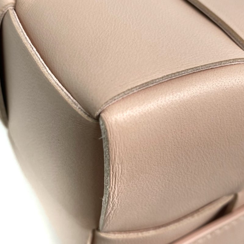 △ Bottega Veneta 寳緹嘉 Pink Lambskin Brick Cassette One Shoulder Bag 粉紅色小羊皮單肩袋 - 257016677-9