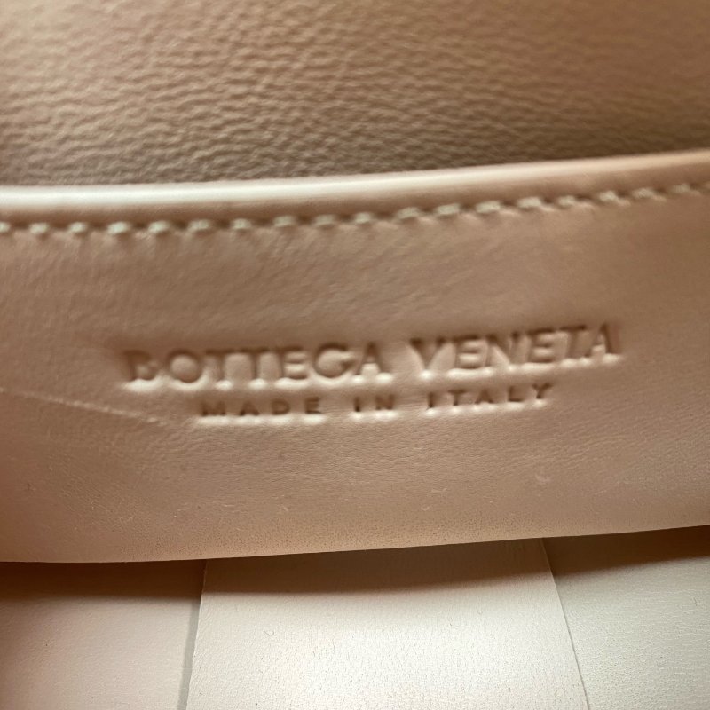 △ Bottega Veneta 寳緹嘉 Pink Lambskin Brick Cassette One Shoulder Bag 粉紅色小羊皮單肩袋 - 257016677-12