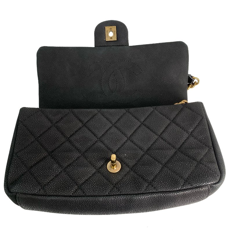 △ Chanel 香奈兒 Black Caviar Skin Gold Tone Metal Single Flap Chain Shoulder Bag A67622 No.17 黑色粒紋小牛皮金色金屬鎖鏈肩背袋No.17 - 257016995-13